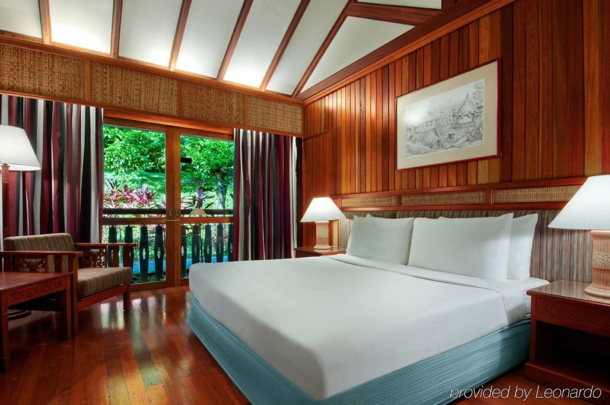 Aiman Batang Ai Resort & Retreat Lubok Antu Kamer foto
